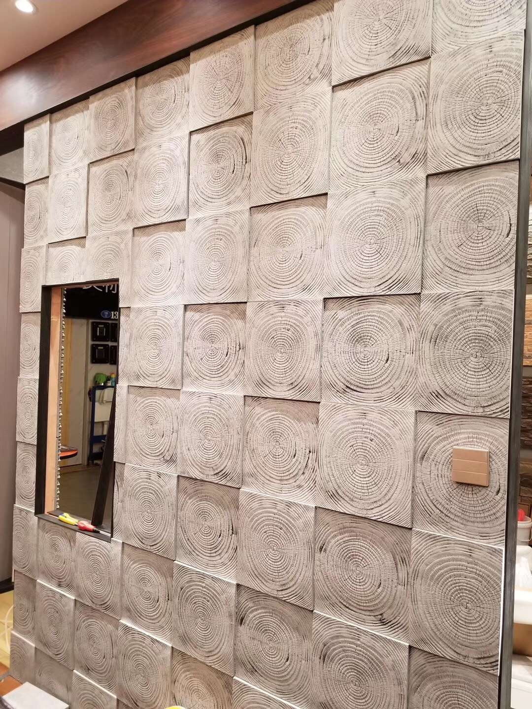 Piedra PU  I Tree Ring Wood